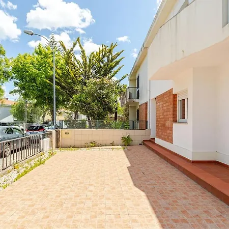 Apartman House 5 Between Lisbon And Cascais Oeiras