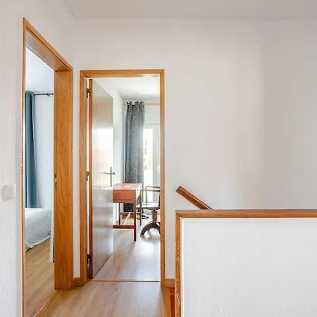 House 5 Between Lisbon And Cascais Apartman