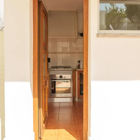 House 5 Between Lisbon And Cascais