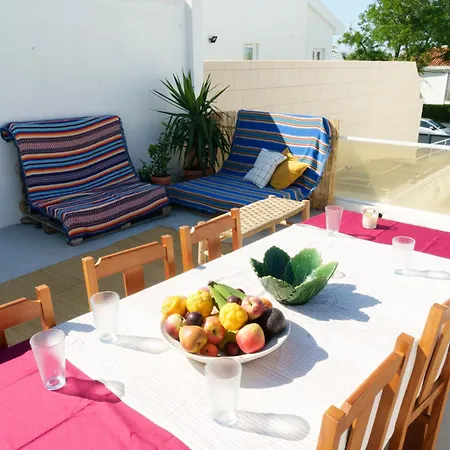 House 5 Between Lisbon And Cascais Oeiras