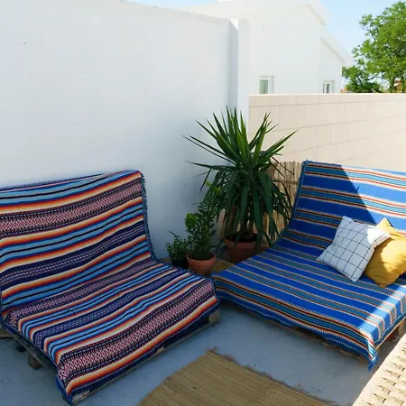 House 5 Between Lisbon And Cascais Apartman